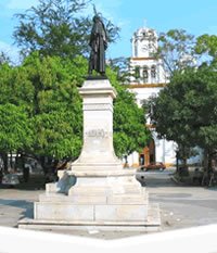 Estatua by climaco.guerrero