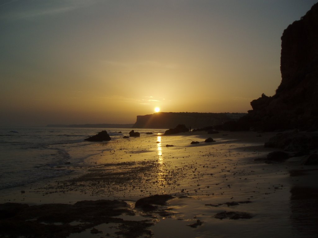 Sunset at Lagos, ponta de piedade by cyrkielfc