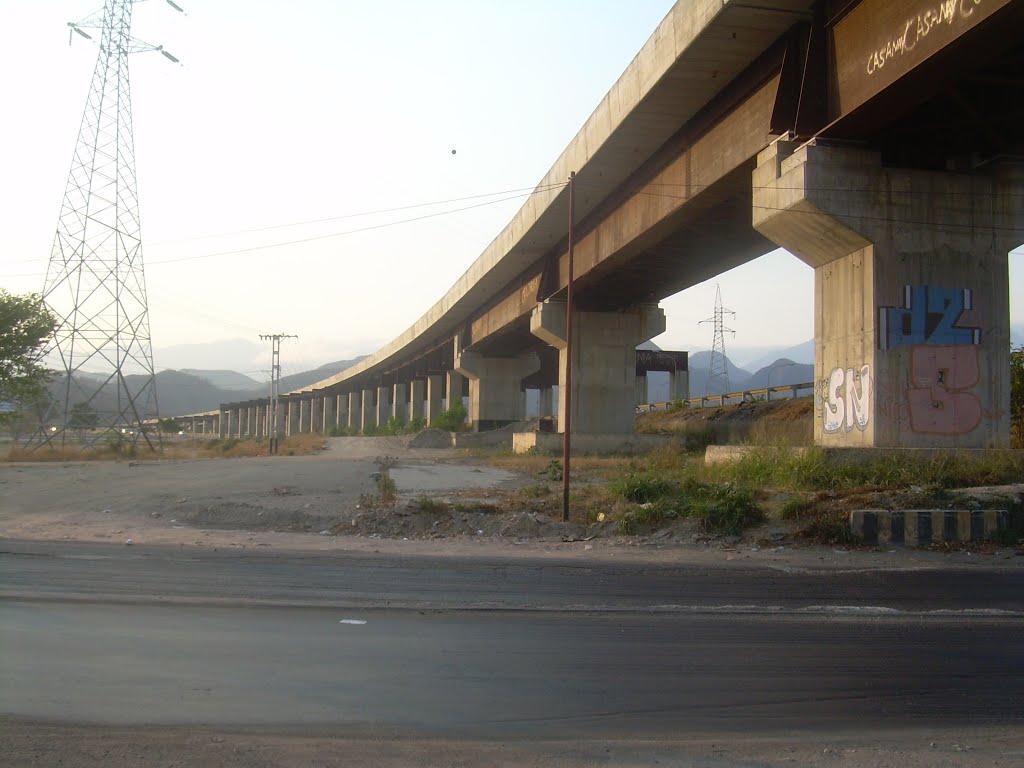 Zona Industrial San Vicente 1, Maracay, Aragua, Venezuela by Edgar Alexander Tova…