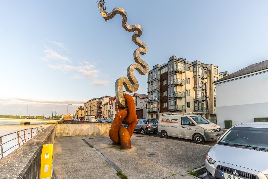 DENIS O’CONNOR’S SCULPTURE [GRATTAN QUAY WATERFORD] by William Murphy