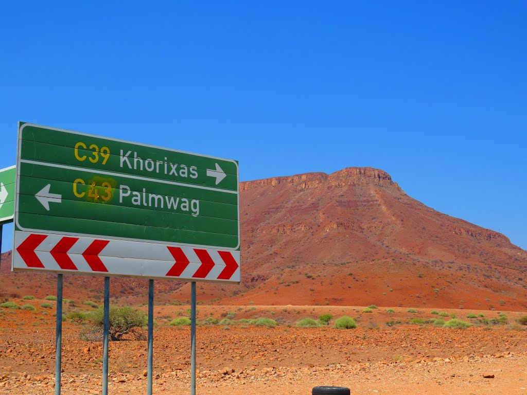 Kunene Region, Namibia by johanbaard