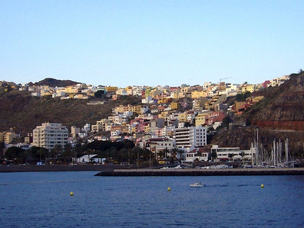 San Sebastián de la Gomera by Helvi H.