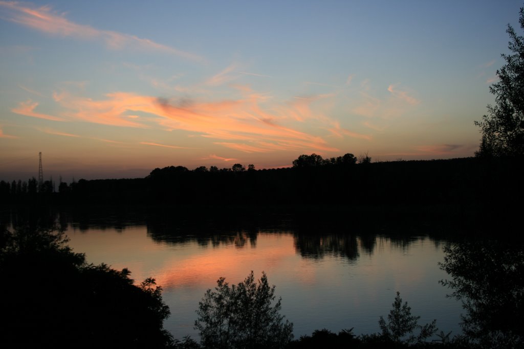 Lido Po Guastalla al tramonto by andrea.musi