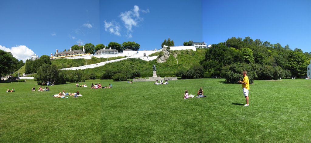 Fort Mackinac by painterdking