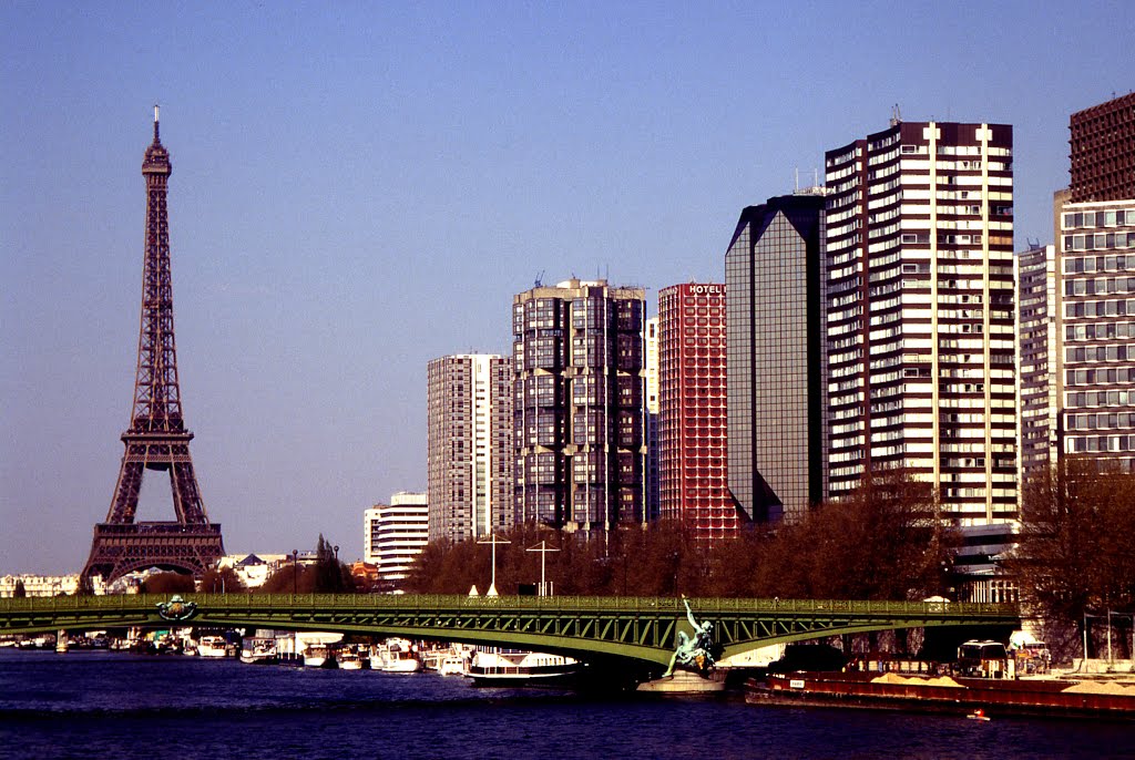 7ème arrondissement by Jean-Pierre Girard