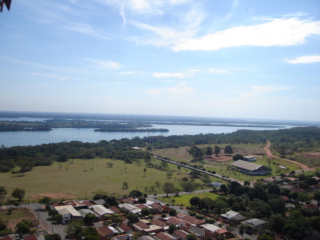 Rosana, SP, Brazil. See survey of the river Paraná. (Visit Rosana) by Jômer