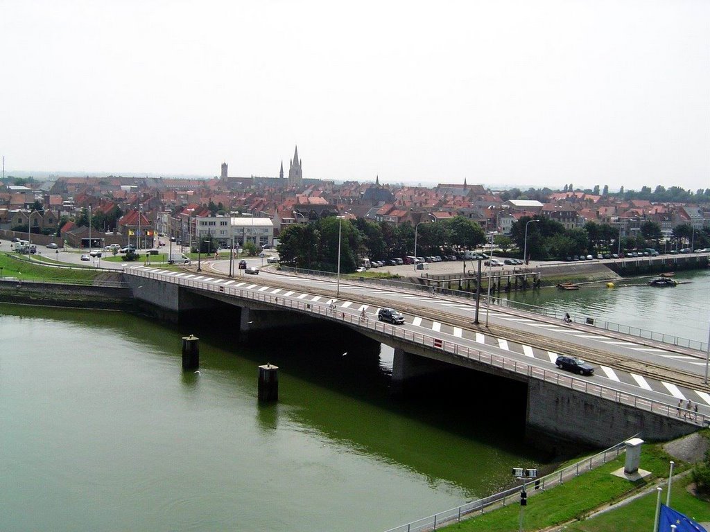 Nieuwpoort, kustweg over de haven, Nieuwpoort Stad by Vanhulst