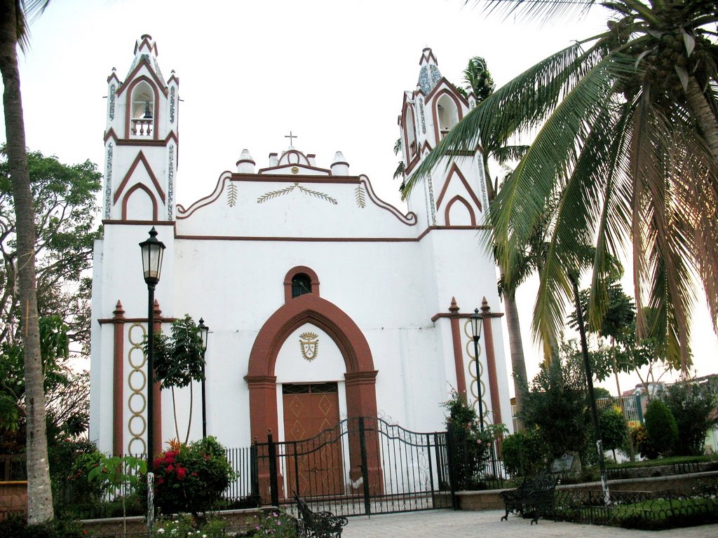 Iglesia Ntra. Sra. del Carmen by Miguel S. Espinosa Villatoro