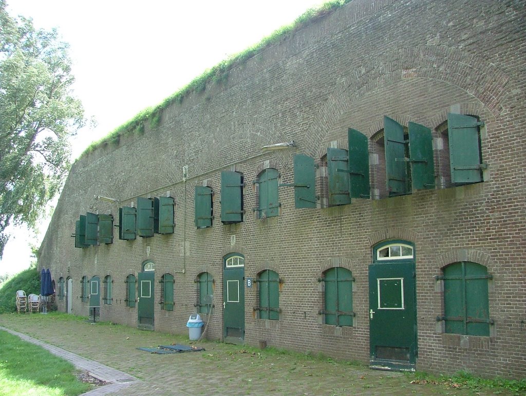 Fort Altena Nieuwe Hollandse Waterlinie by proost