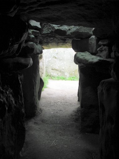 West Kenneth Long Barrow from inside by TiCB