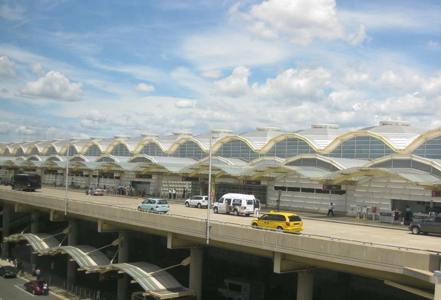 Dca_reagan_national_080809 by geezo