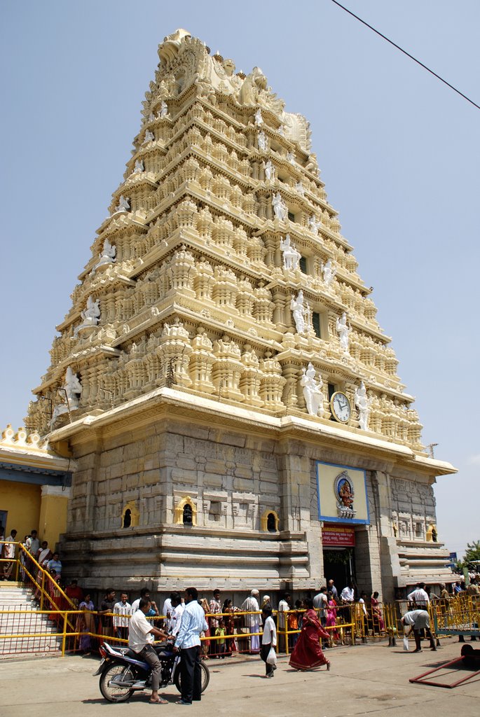 Sri Chamundeswari Temple - Chamundi Hills by John van Leeuwen