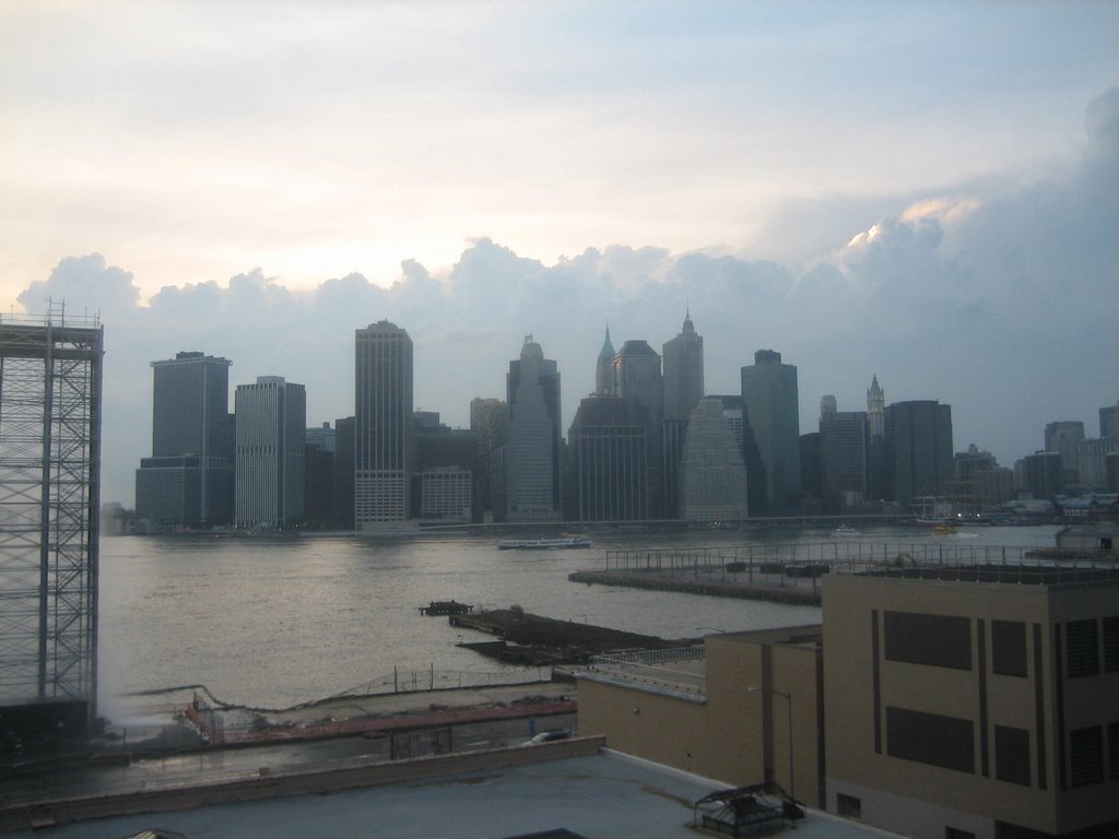 Downtown Manhattan view from brooklyn by noamkanter