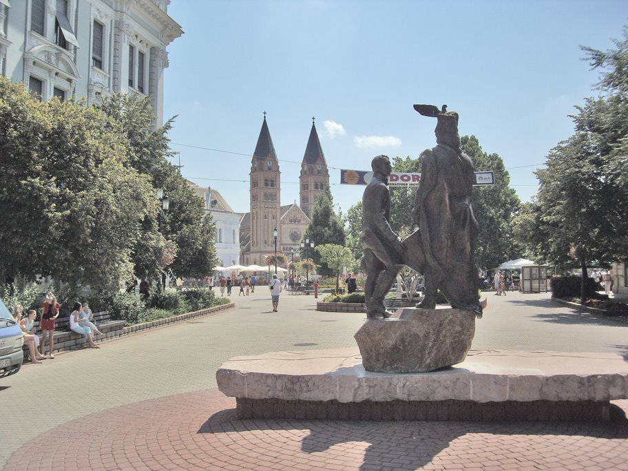 Hero's square, statue, church by Szilárd Hegedüs