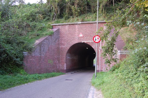 Tunnen onder oude spoorlijn door by 112regioutrecht