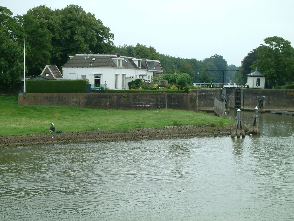 Katerveerdijk 15, 8019 BL Zwolle, Netherlands by Marcel Klijnhout