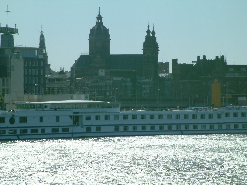 IJplein en Vogelbuurt, Amsterdam, Netherlands by Marcel Klijnhout