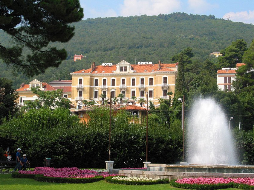 Hotel Opatija by H.a.j.n.i.