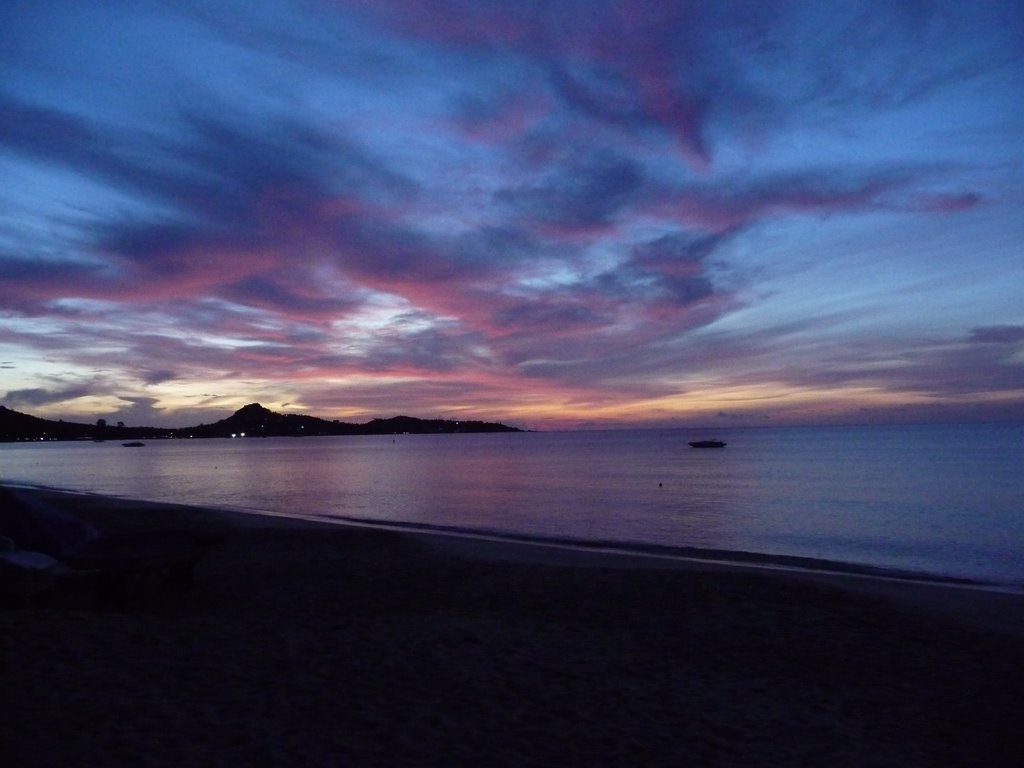 Sunrise Lamai Beach Koh Samui by goergisi