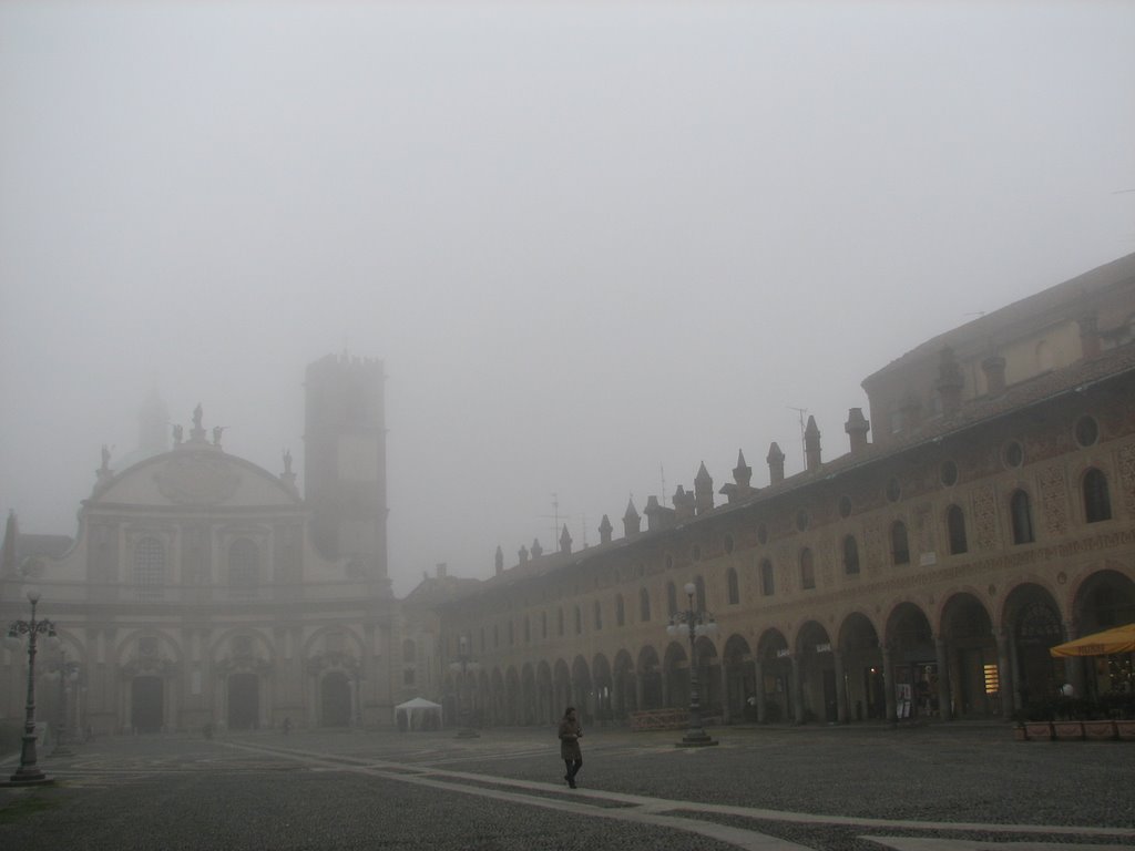 Piazza Ducale by luanachisci1966