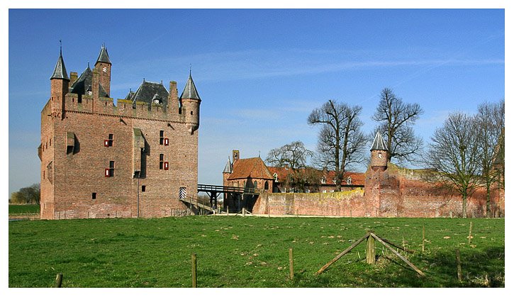 Doornenburg Castle by vinnie1966