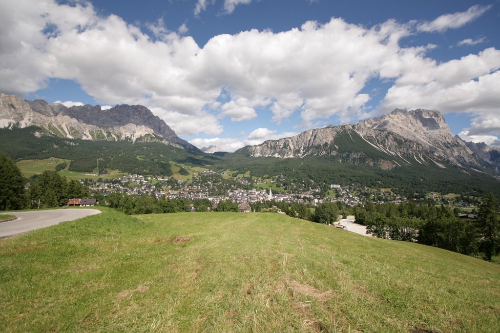 Vista della vallata di cortina (DC) by corinasdavide