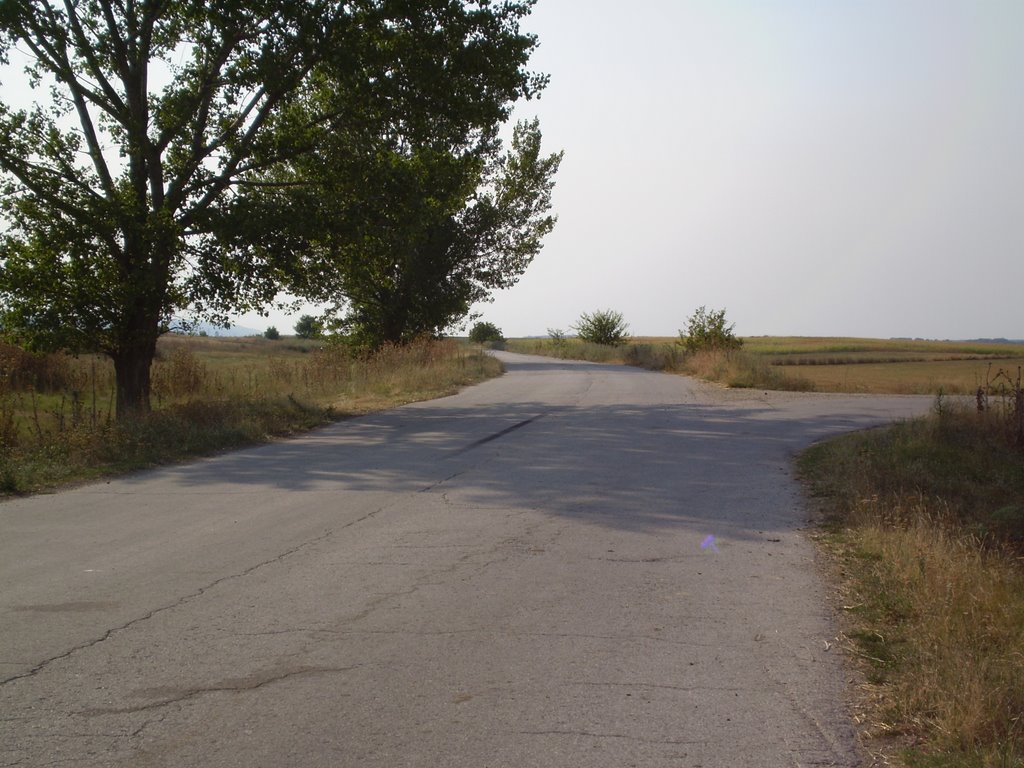 The unofficial bike trail Belene-Nikopol (via Persina Nature Park)-Gulyantsi-Gigen village-Baykal village by Centaurus Vega