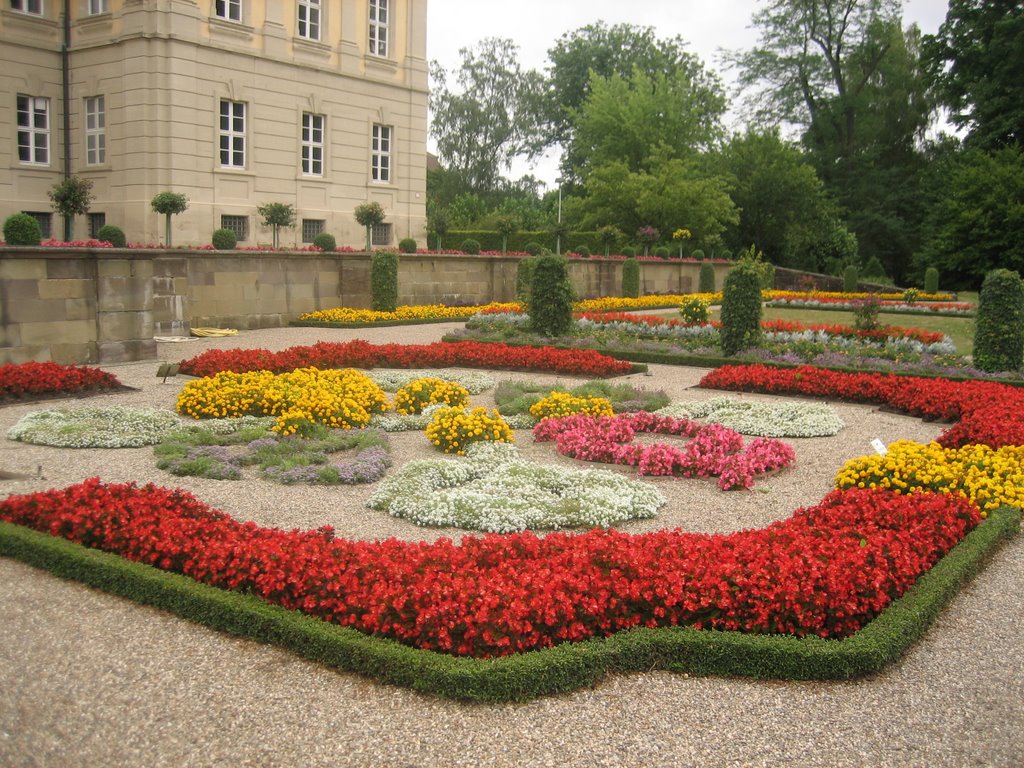 Bei Schloss Werneck by MickHick