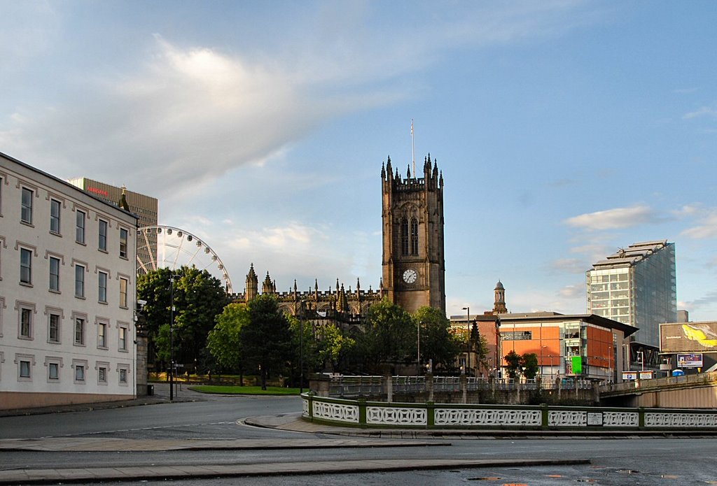 Manchester Cathedral by David Humphreys