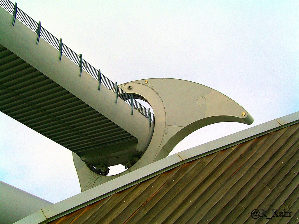 Falkirk wheel - British Waterways by @Richard