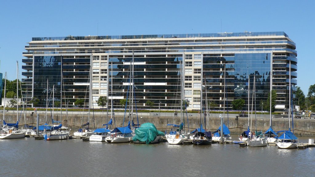 Puerto Madero by Carlos Gustavo Garay