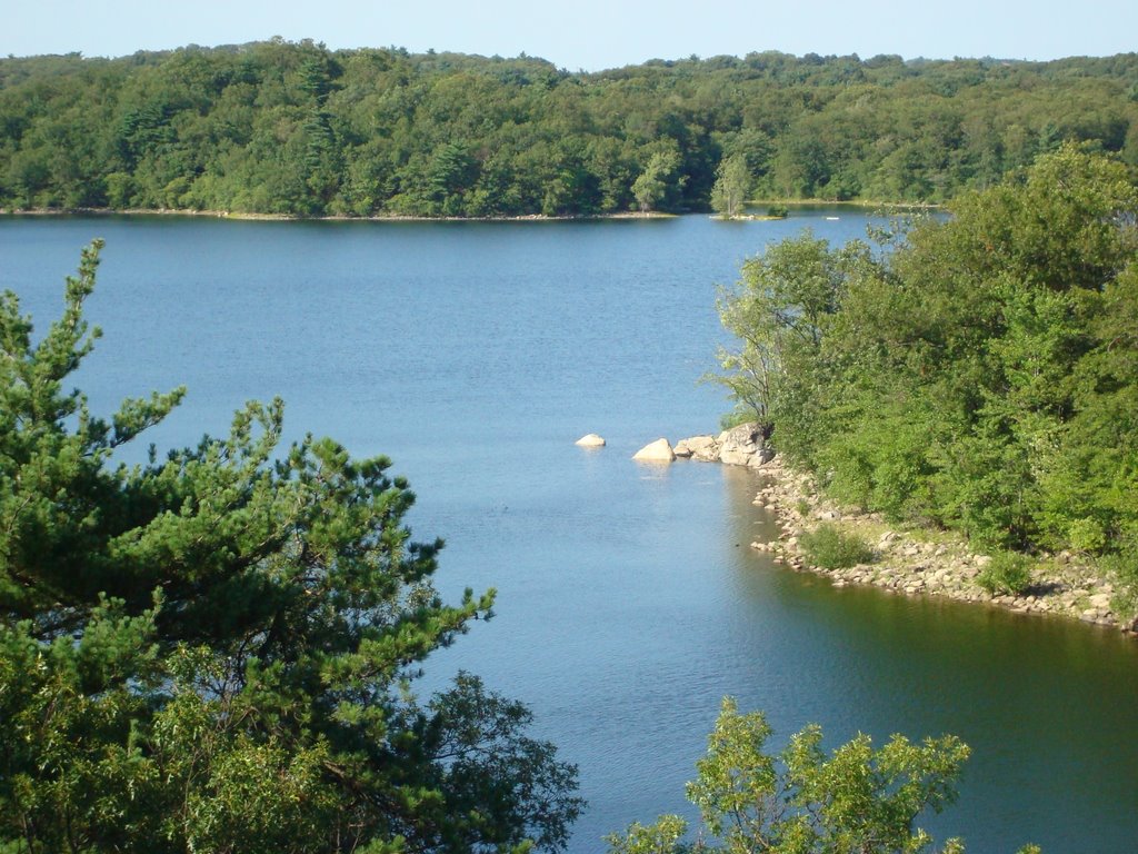 Breeds Pond by pirolyn