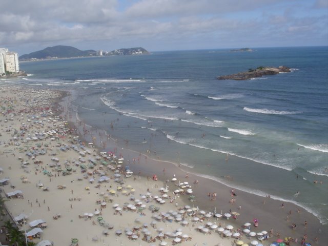 Guarujá Beach by Carlos Kassulis Vice…