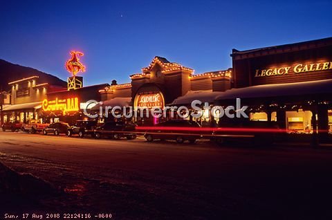 Town Square, Jackson, Wy by jacksonholetraveler