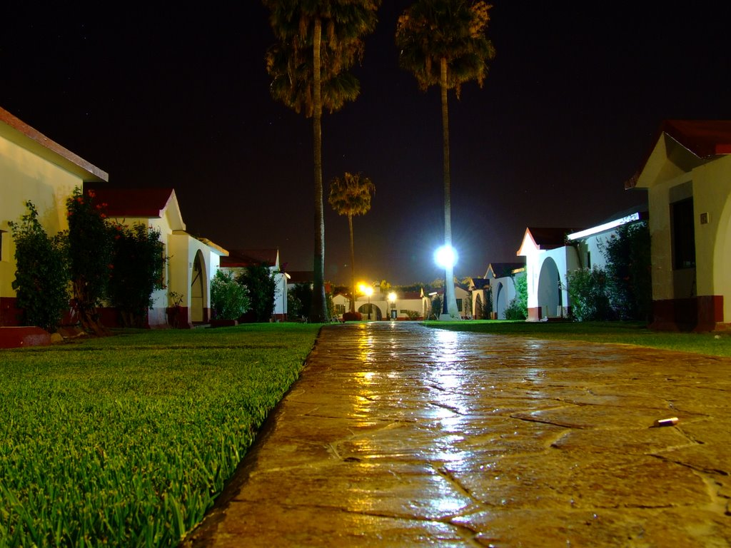 Club Maspalomas II by Mark Bijwaard