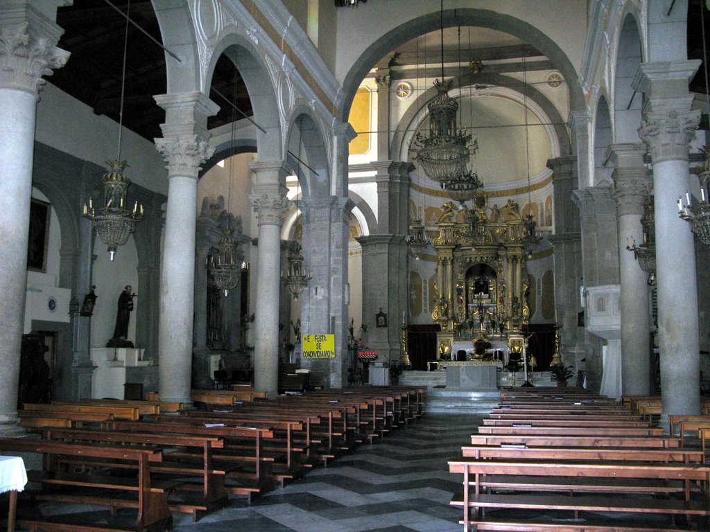 Chiesa, Interno 4 by p_a_m_davì