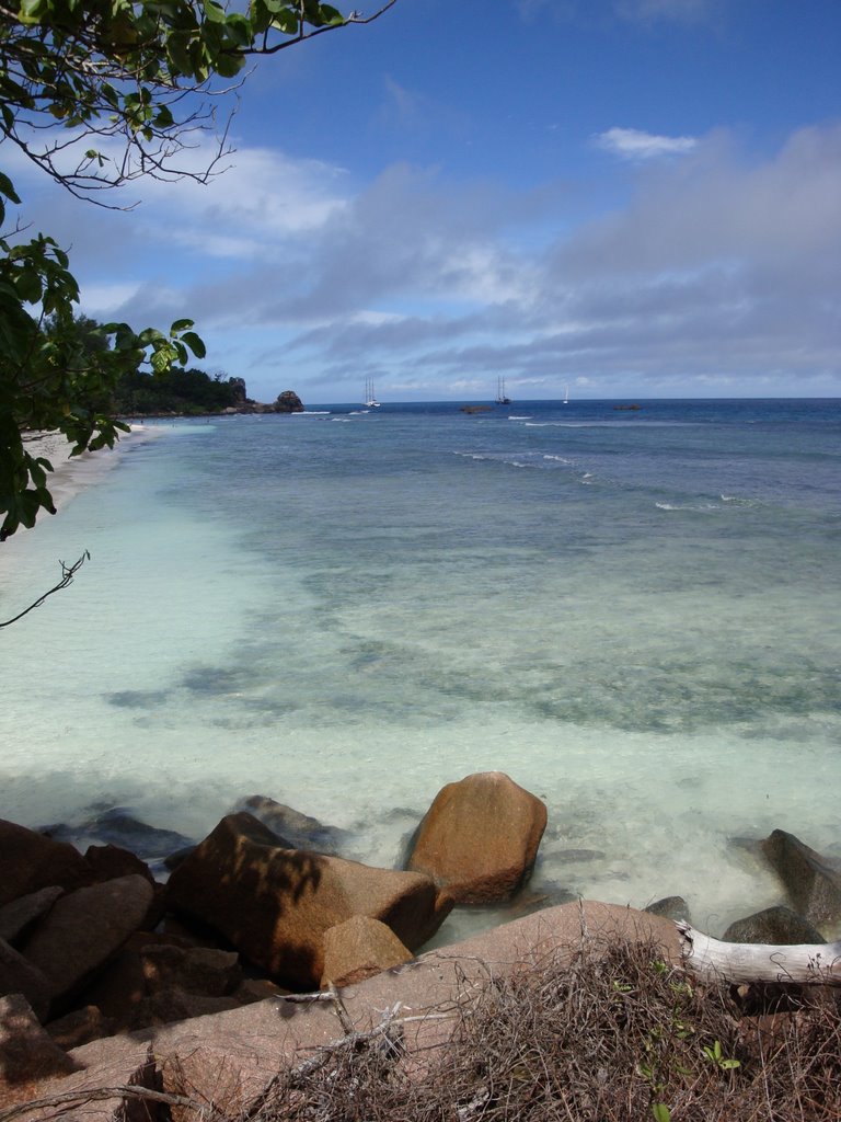 View at Anse Severe, La Dige Island by KjeeK