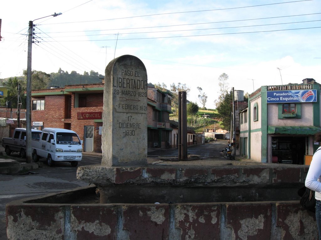 Paso del Libertador por Soracá by nelson.cruz