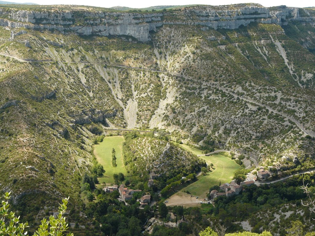 Le cirque de Navacelles by Rudy Pické