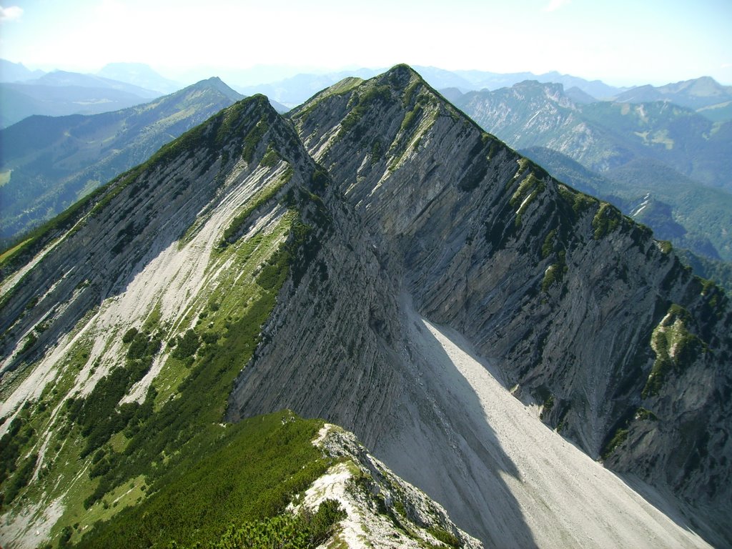 Blick zum Vorderlahner Kopf by Wolfgang Küfner