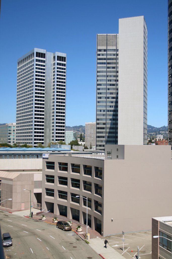 Kaiser Building on the right by Rosencruz Sumera