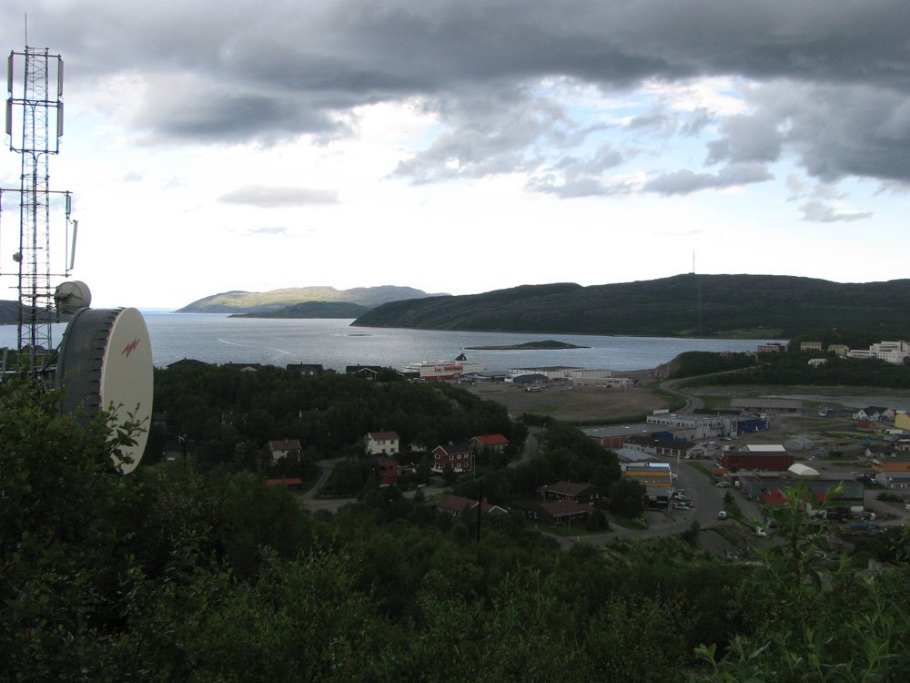 Kirkenes, Norway by touchBeijing02