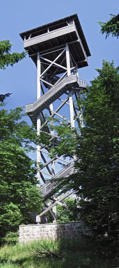 Der Oberpfalzturm by Dieter Beer