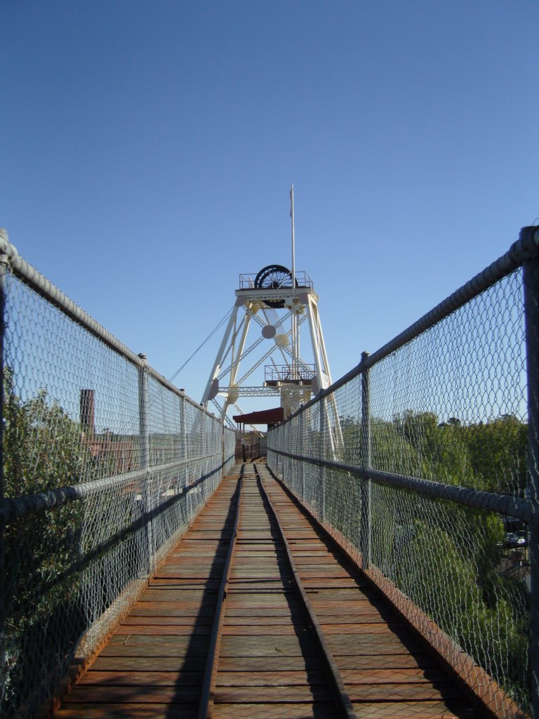 Bendigo Gold Mine by akro