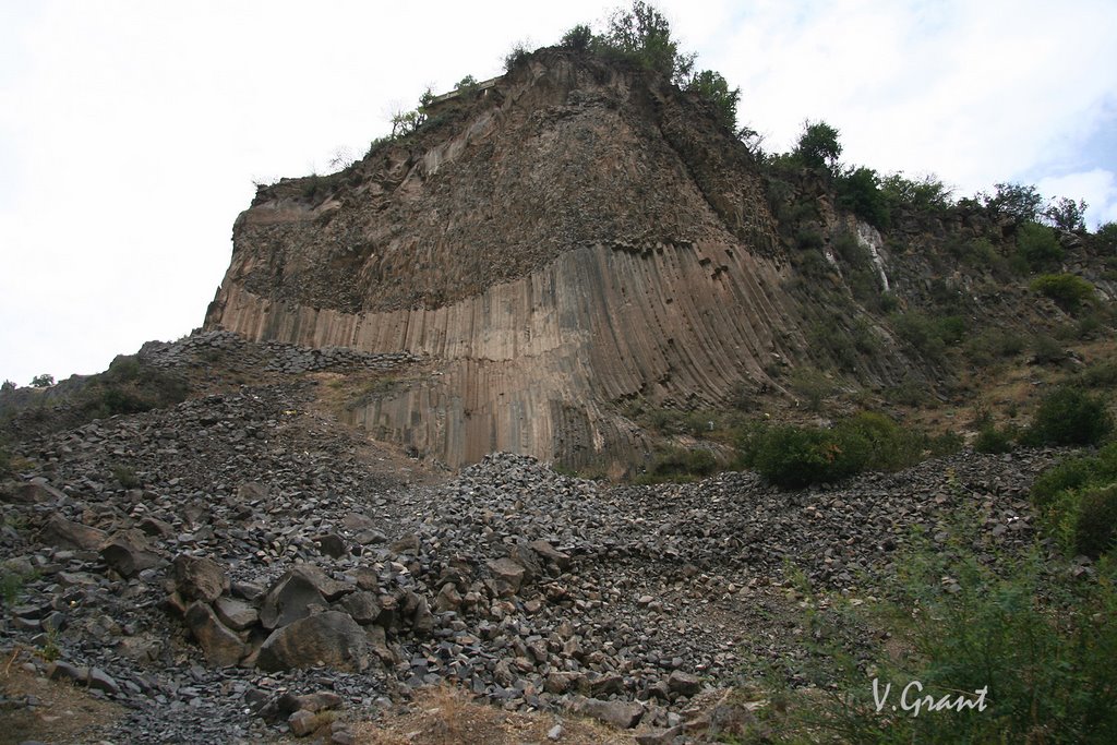 Garni Шестигранные скалы. by Грант Веапетян