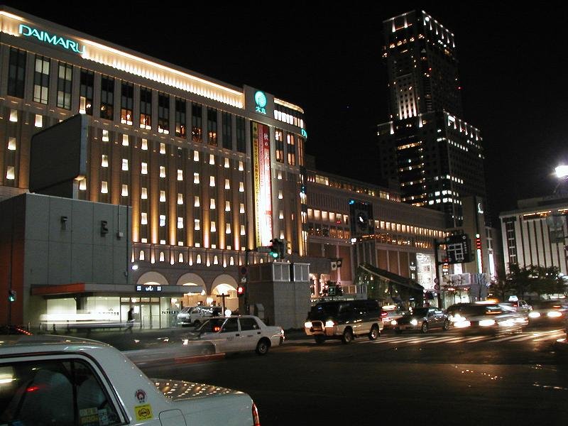 Sapporo Station (Hokkaido) / 札幌駅の夜景 by yoshipin