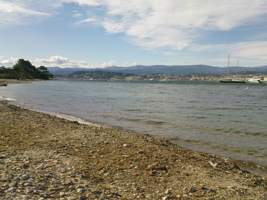 Sur l'île St Marguerite - la plage by tnt2mtb