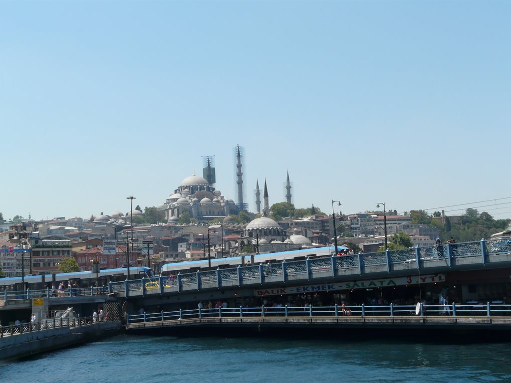 Ponte de Gálata by Ana Travasso