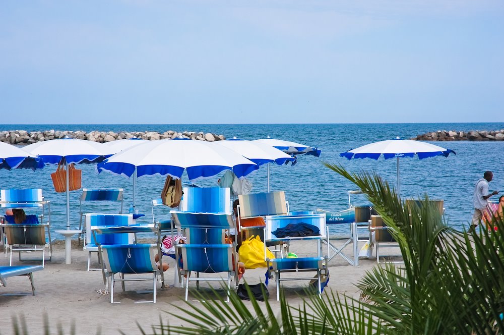 Comacchio - Lido delle Nazioni by Laurentiu Cristian Sandra