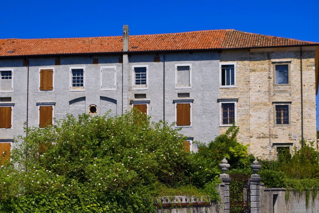 Porpetto - Palazzo Frangipane a Castello by Paolo Vercesi